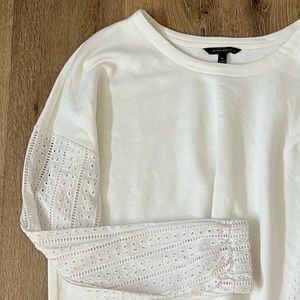 NWOT Banana Republic Crochet Sleeve Crewneck Pullover Sweater Top